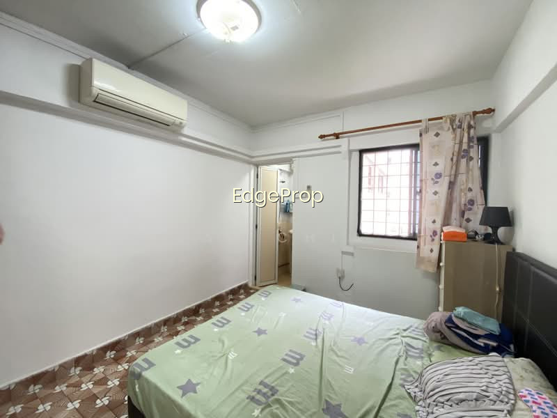 24 MARSILING DRIVE photo 6