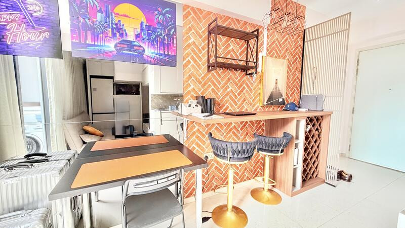 SUITES @ SIMS photo 3