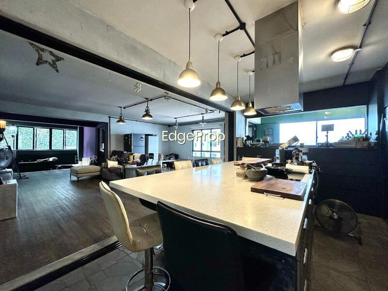 237 PASIR RIS STREET 21 photo 4