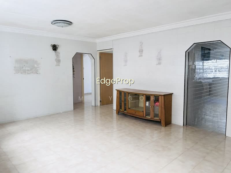 223 YISHUN STREET 21 image 1 of 10