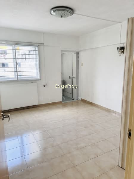 223 YISHUN STREET 21 photo 3