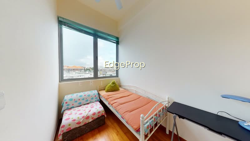 STRAITS RESIDENCES photo 2
