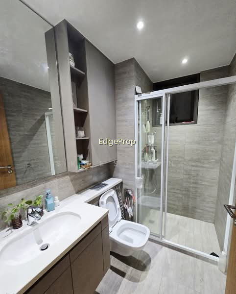 RIVERCOVE RESIDENCES EC photo 5