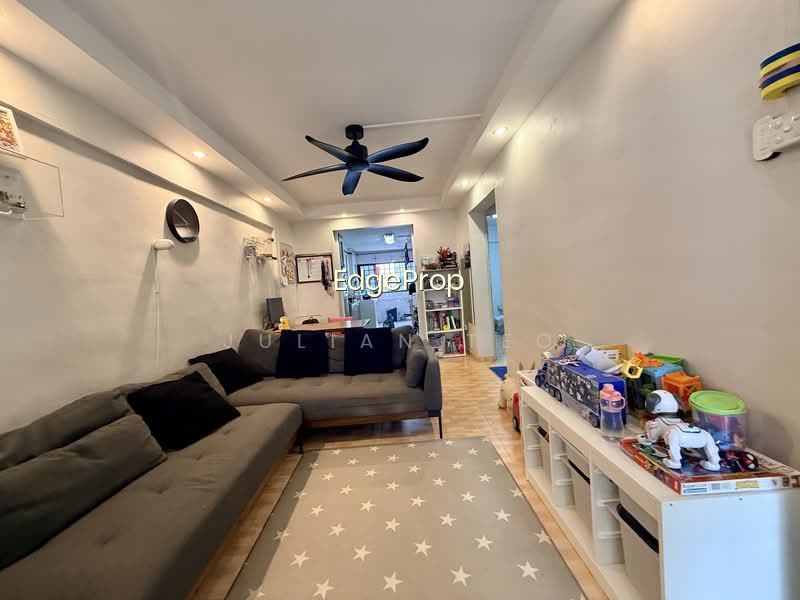 742 YISHUN AVENUE 5 photo 2