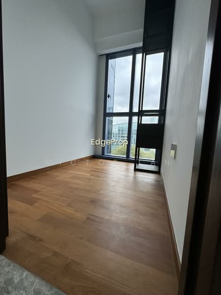 WILSHIRE RESIDENCES photo 2