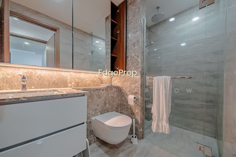 FOURTH AVENUE RESIDENCES photo 5