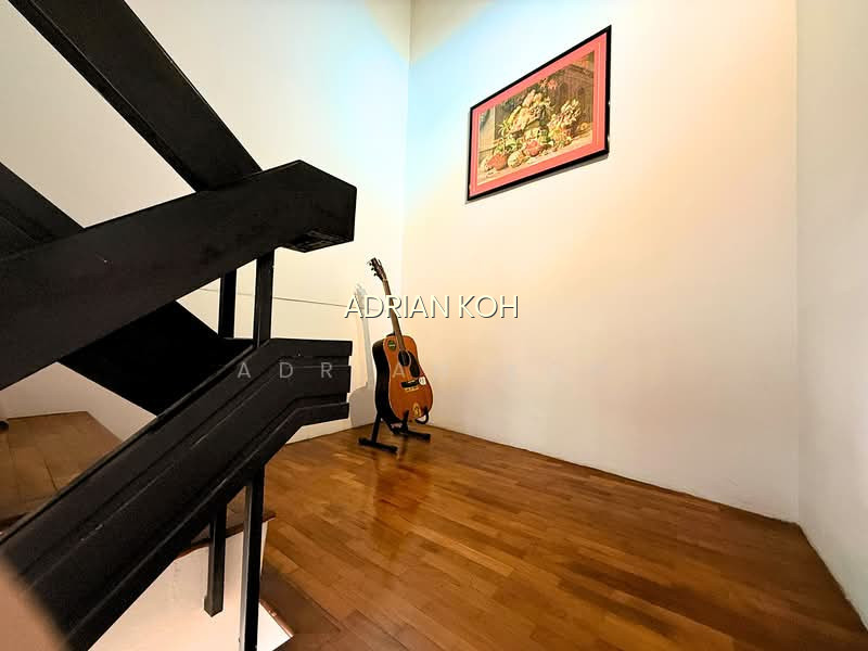 LAKEPOINT CONDO photo 5