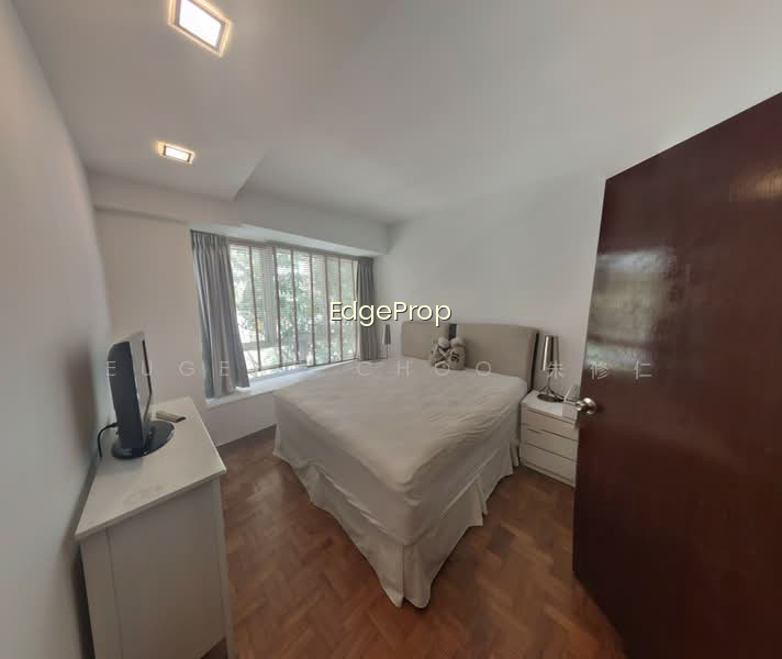 LA CASA photo 4
