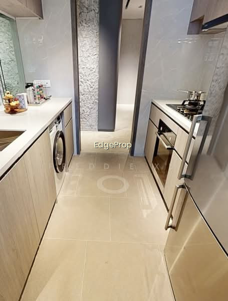 THE LAKEGARDEN RESIDENCES photo 2