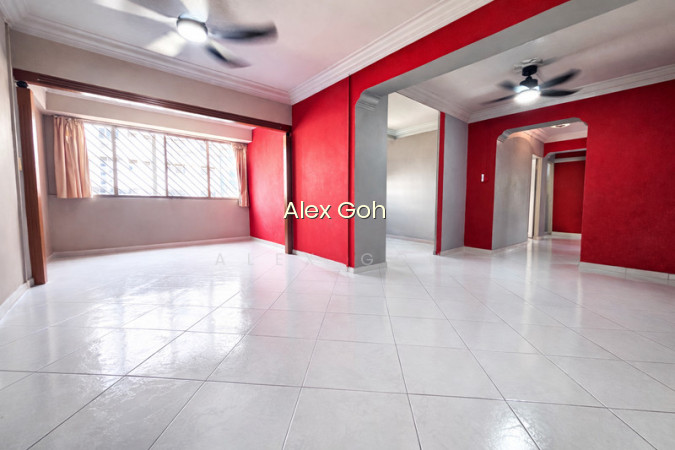 370 WOODLANDS AVENUE 1 photo 2