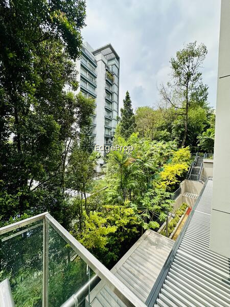 WILSHIRE RESIDENCES photo 2
