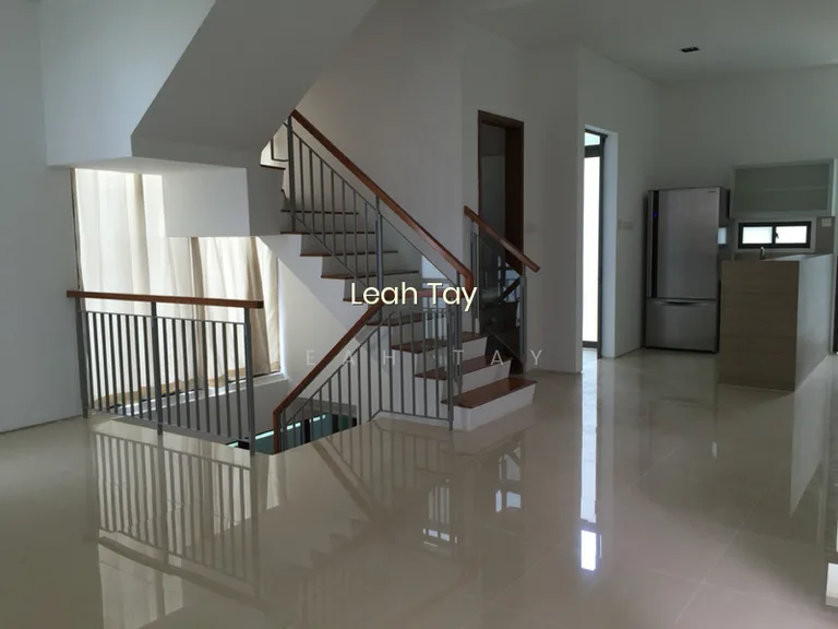 Siglap Hill 33 image 1 of 10