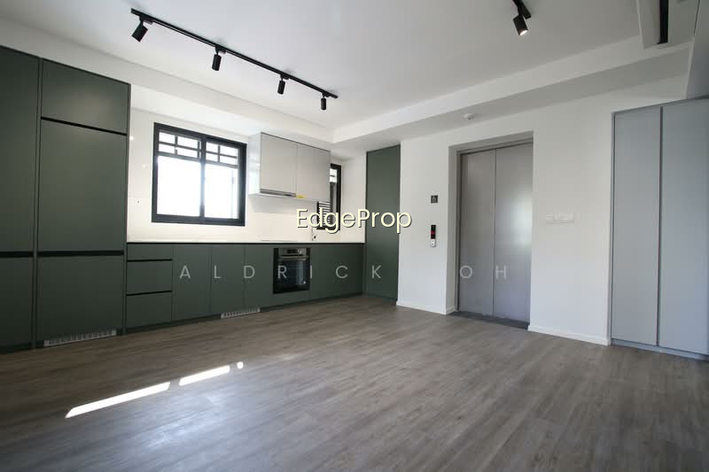 AVENUE SOUTH RESIDENCE photo 2