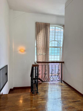 BUNGALOW NEAR SENGKANG MRT photo 2