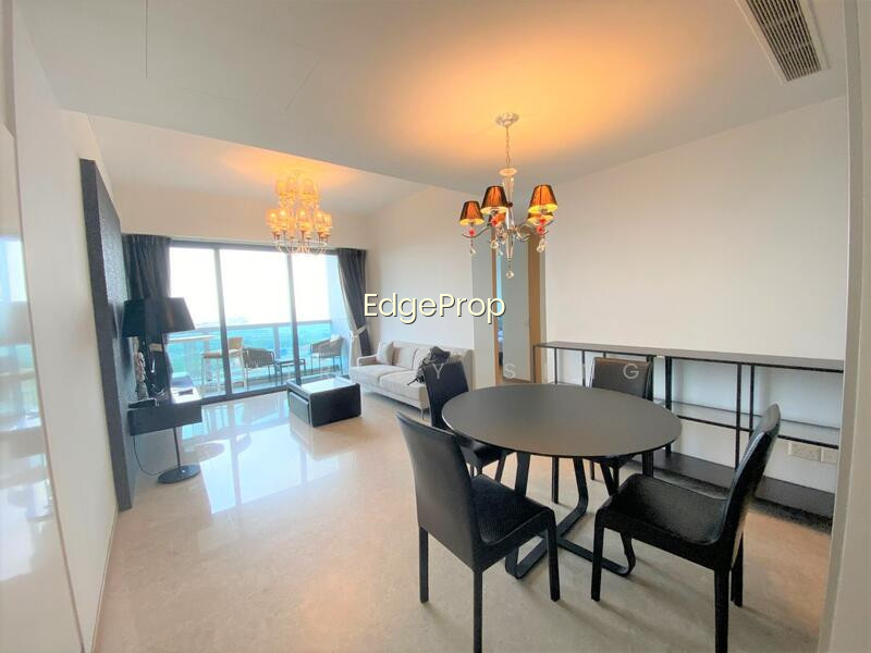 MARINA BAY RESIDENCES image 1 of 10