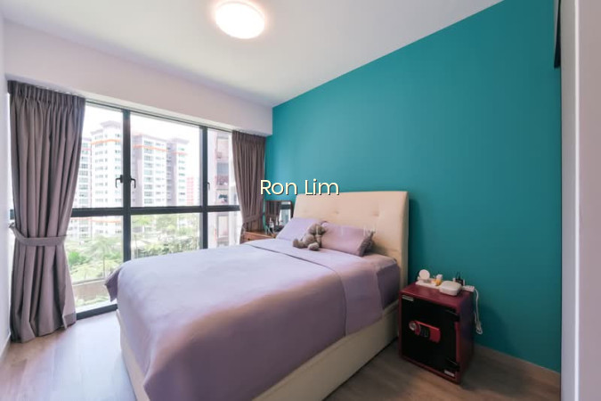 RIVERFRONT RESIDENCES photo 5