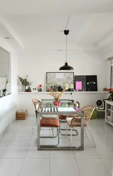 510 Pasir Ris Street 52 image 1 of 10