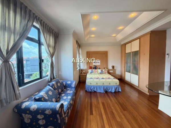 CHEAP! ELEVATED BUNGALOW, 3STY + BASEMENT, 8 BEDROOMS, POOL, N-S, MRT, RARE photo 5