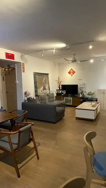 221 Boon Lay Place image 1 of 10