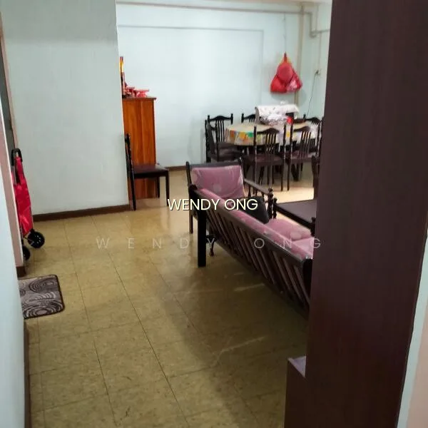 379 Clementi Avenue 5 image 1 of 10
