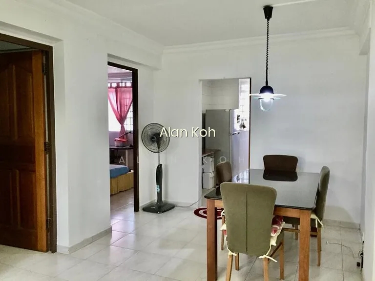 108 Serangoon North Avenue 1 image 1 of 10