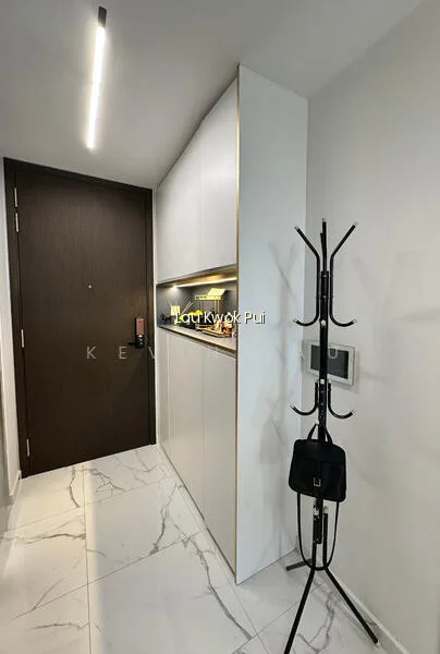 Firesale Undervalue 4% Yield 1 Bed Freehold Luxury Designer Condo the Gazania image 1 of 10