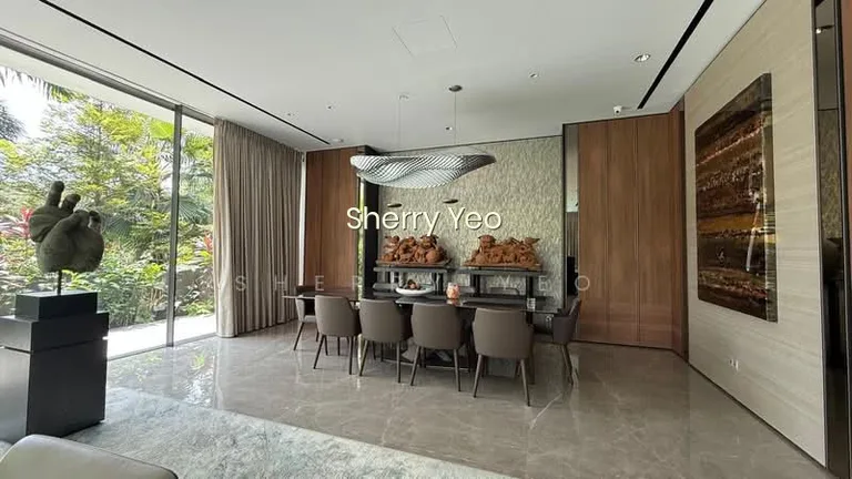 Changi Grove image 1 of 10