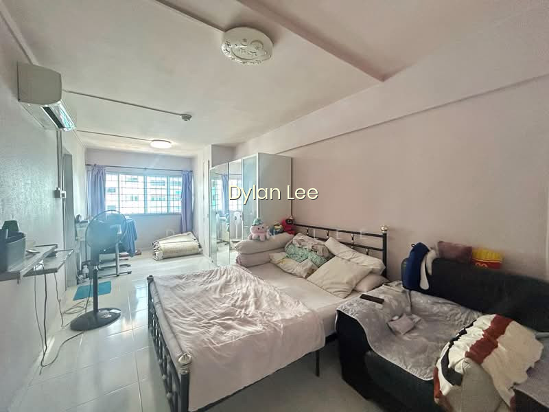 242 YISHUN RING ROAD photo 3