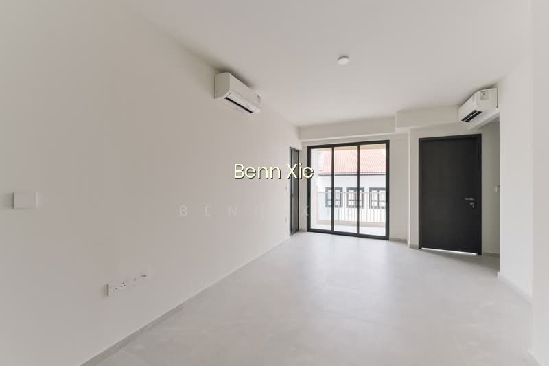 Freehold in D14, Within 1KM to Kong Hwa Primary photo 3