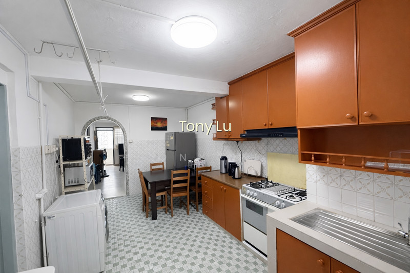 12 LORONG 7 TOA PAYOH photo 6