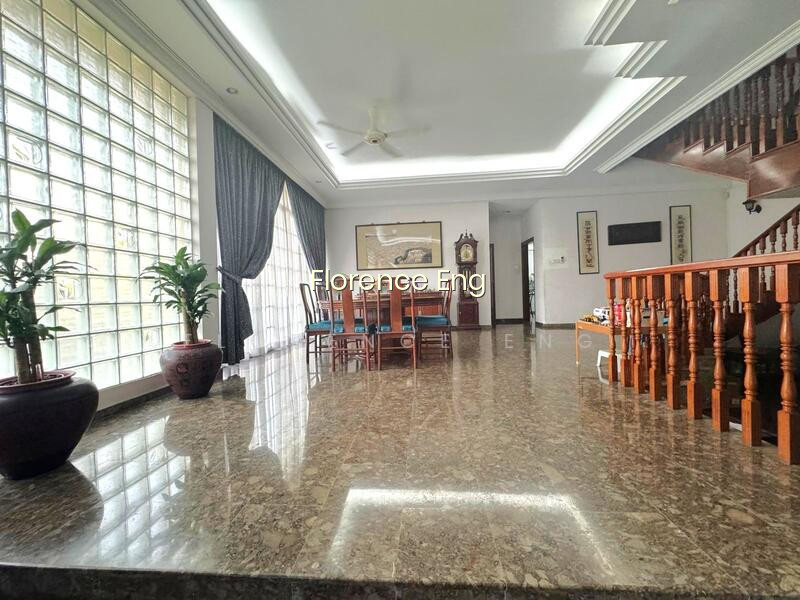 SPACIOUS SEMI-DETACHED WITH WIDE FRONTAGE image 1 of 6