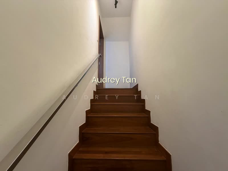 LAVERNE'S LOFT photo 6