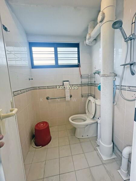 68 TELOK BLANGAH HEIGHTS photo 3