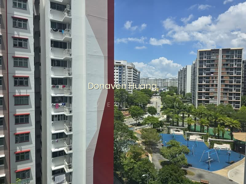 365C SEMBAWANG CRESCENT photo 4