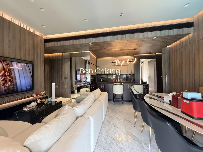 SLOANE RESIDENCES photo 2
