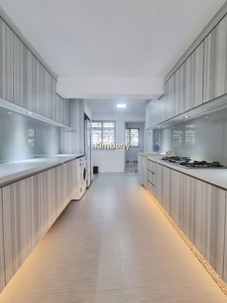 47 MARINE CRESCENT