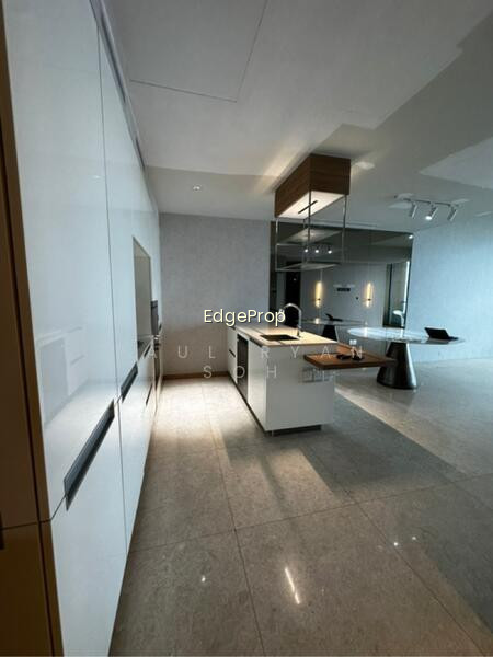 MARINA ONE RESIDENCES photo 2