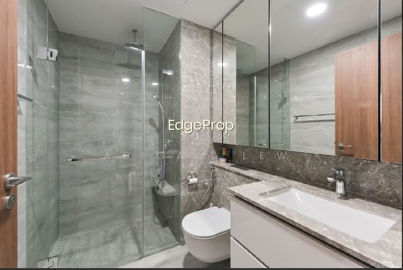 FOURTH AVENUE RESIDENCES photo 6
