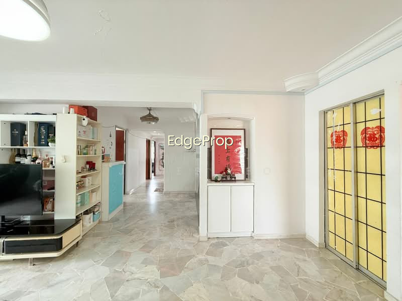 882 WOODLANDS STREET 82 photo 4