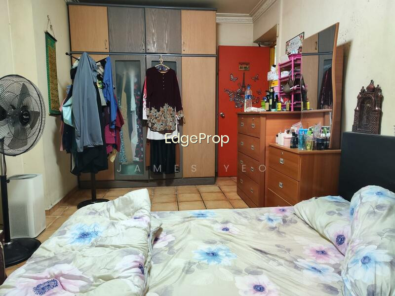 865 JURONG WEST STREET 81 photo 3