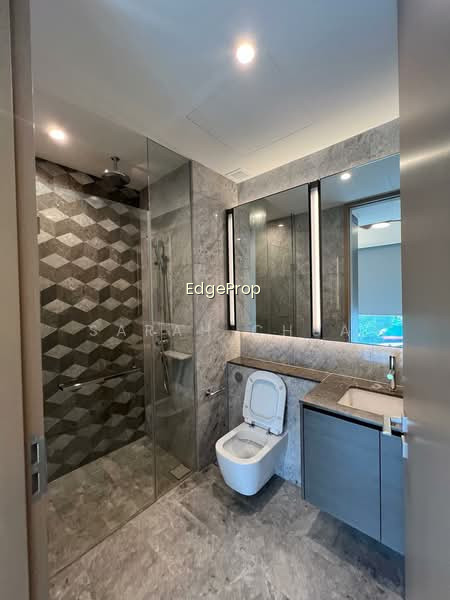 LEEDON GREEN photo 5