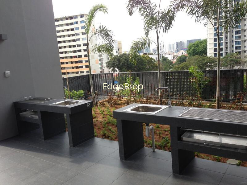 38 I SUITES photo 2