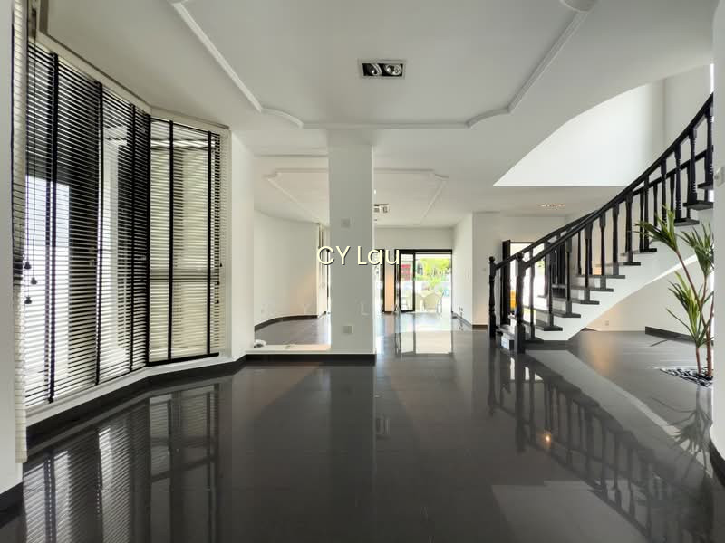 Branksome Road House image 1 of 10