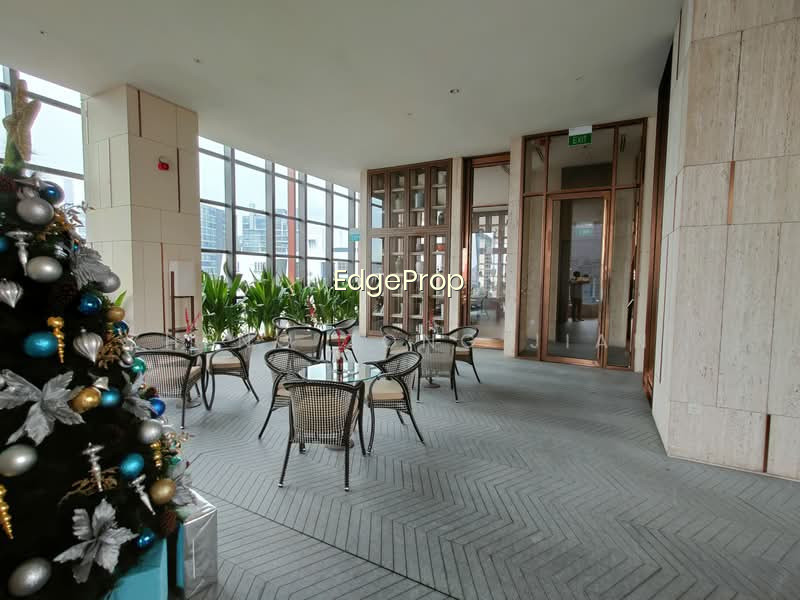 THE RITZ-CARLTON RESIDENCES photo 6