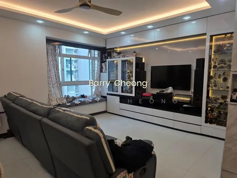 410C Fernvale Road image 1 of 7