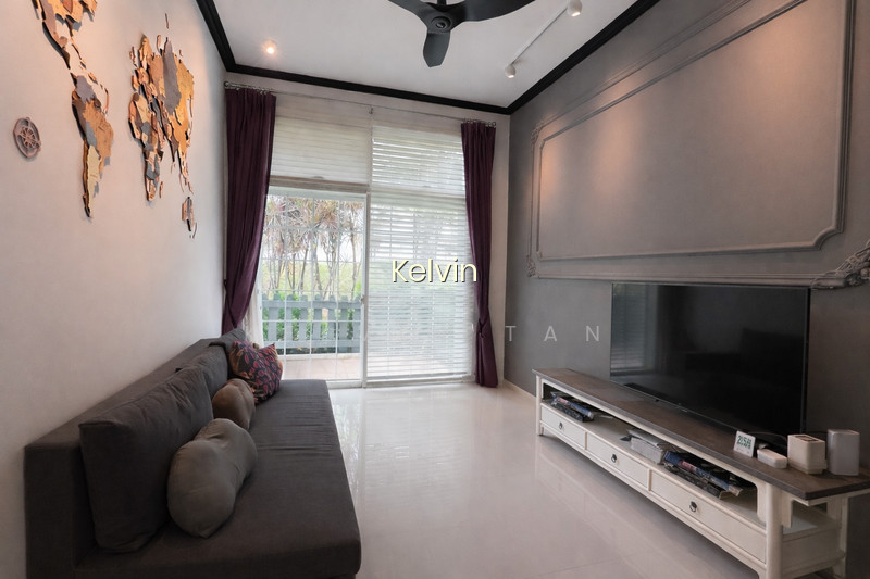 Parbury Hill Condominium image 1 of 10