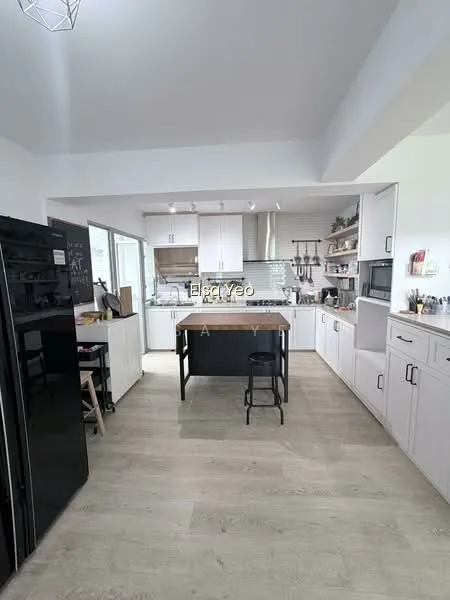182B Woodlands Street 13 image 1 of 10