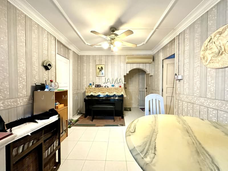 4 TOH YI DRIVE photo 3