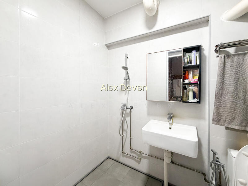 140 BISHAN STREET 12 photo 5