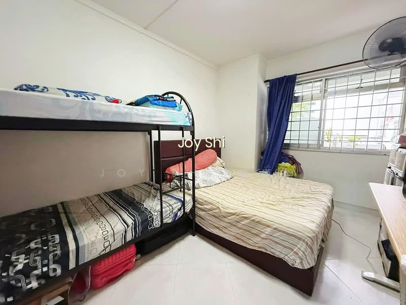 554 WOODLANDS DRIVE 53 photo 2